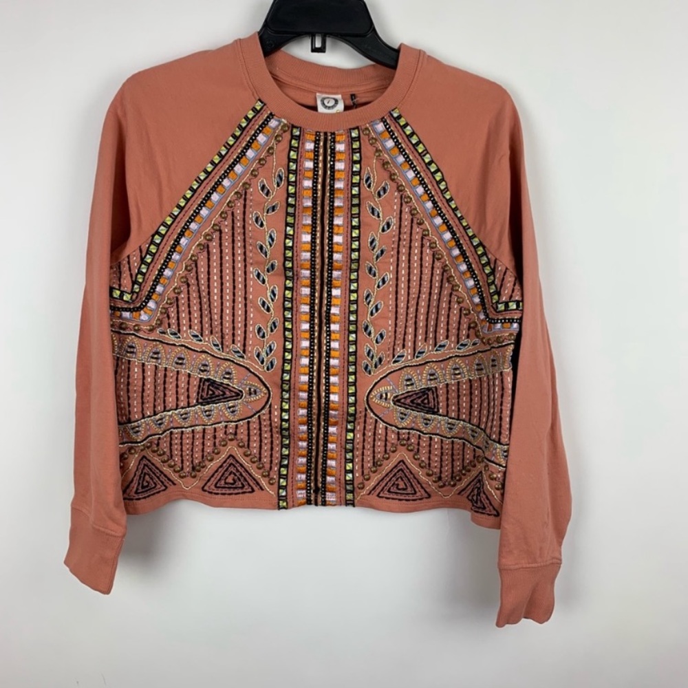 Akemi + Kim embroidered crew neck pullover
